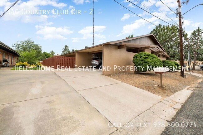 Building Photo - 340 Country Club Cir