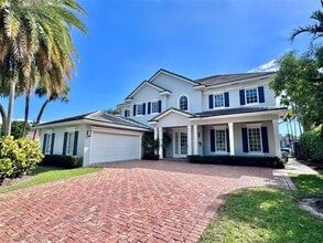 Building Photo - 1744 SE 9th St