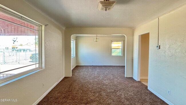 Building Photo - 8033 Carpenter Dr
