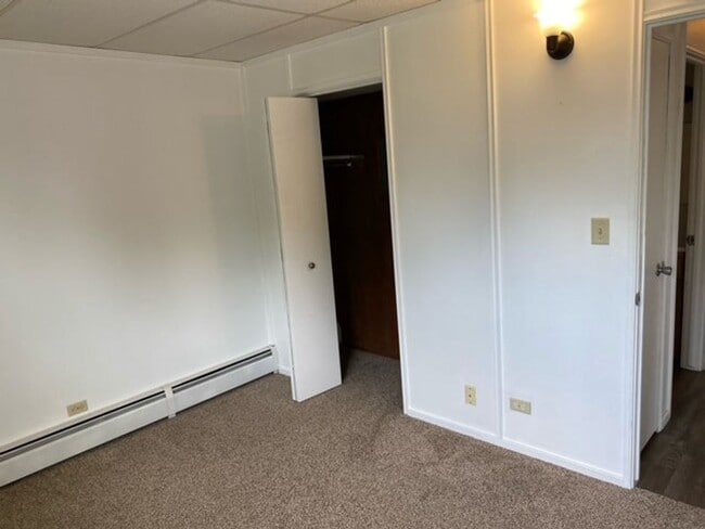 Building Photo - 3614 Weiland Ave