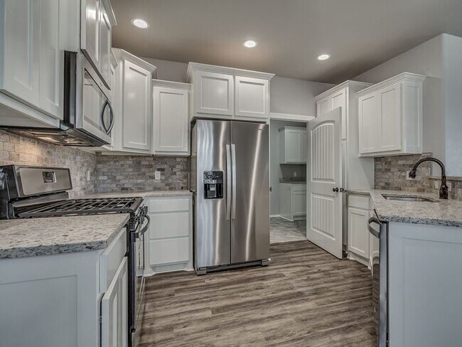 Building Photo - Brand New Senior Living Community!!