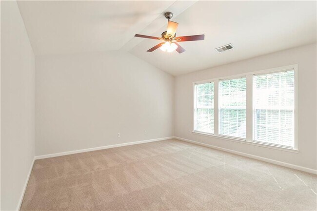 Building Photo - 485 Friars Head Dr NE