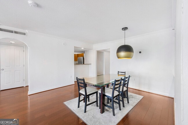 Building Photo - 2870 Pharr Ct S Northwest