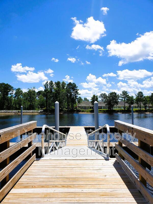 Building Photo - 946 Gabion Wy