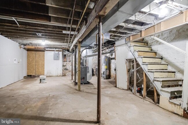 Building Photo - 2908 Oakley Ave