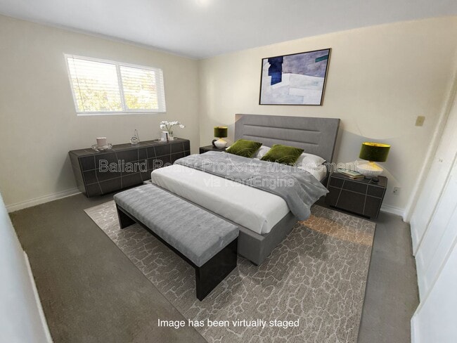 Building Photo - 1476 NW 70th St