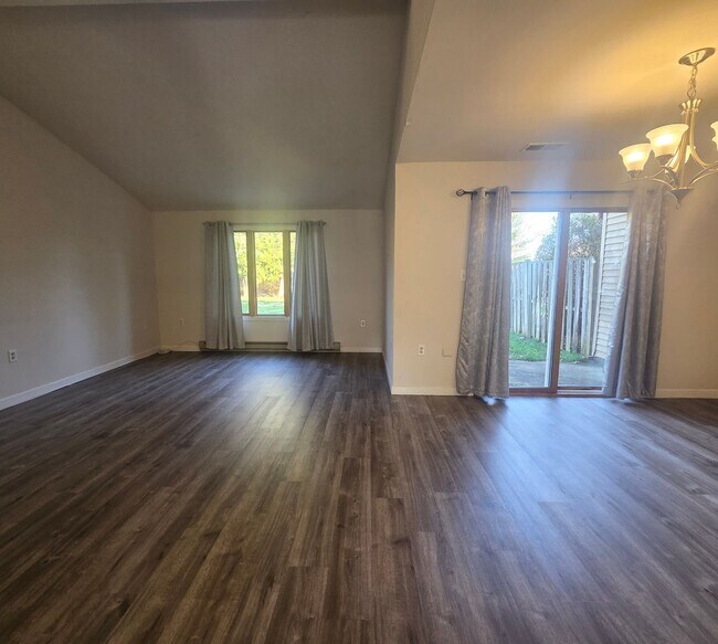 Building Photo - Desirable South Whitehall Township Townhome