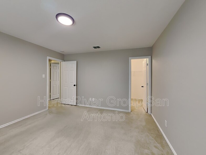 Building Photo - 128 Gatewood Bay