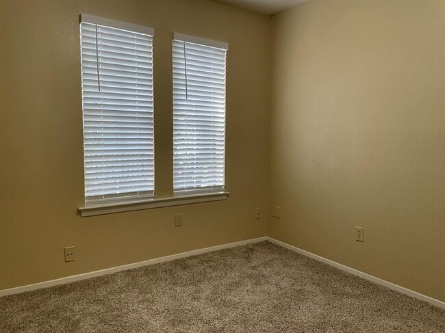 Building Photo - 8603 Fathom Cir