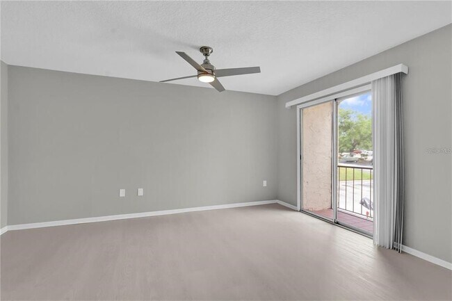 Building Photo - 514 Orange Dr