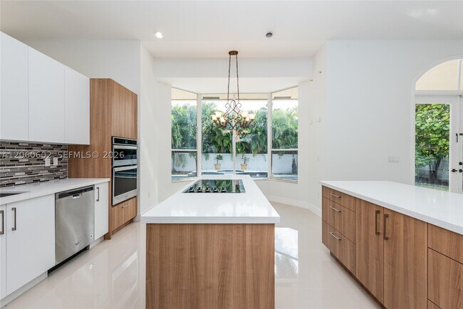Building Photo - 8198 SW 84th Terrace