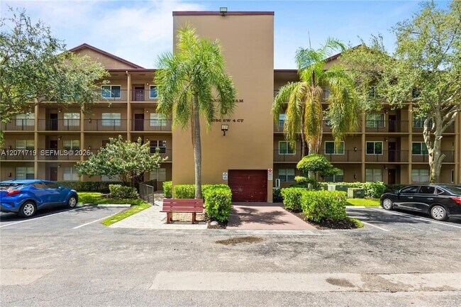 Building Photo - 12750 SW 4th Ct