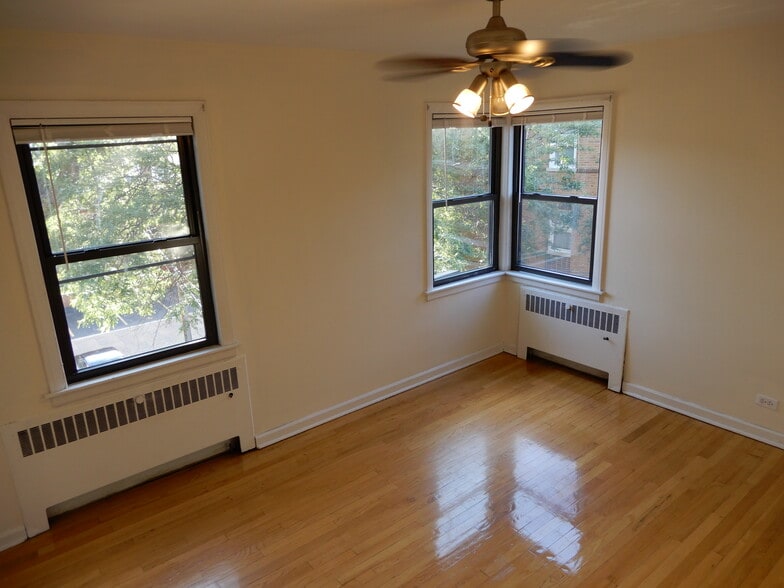 Building Photo - 1526 N Harlem Ave