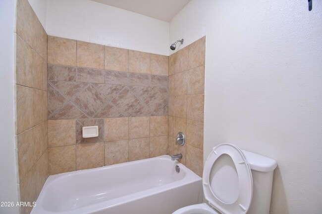 Building Photo - 3120 N 67th Ln