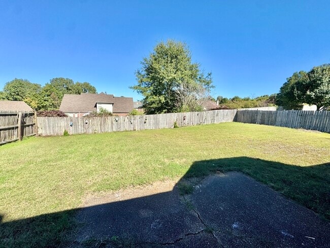 Building Photo - 55 Oak Ridge Cove