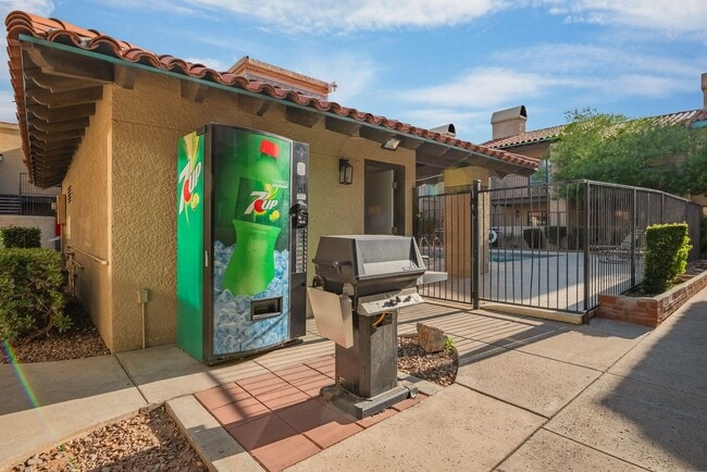 Building Photo - 3070 N Castro Ave