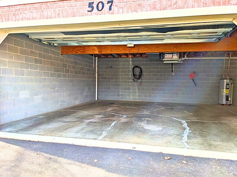 Building Photo - 507 Emma Grace Dr