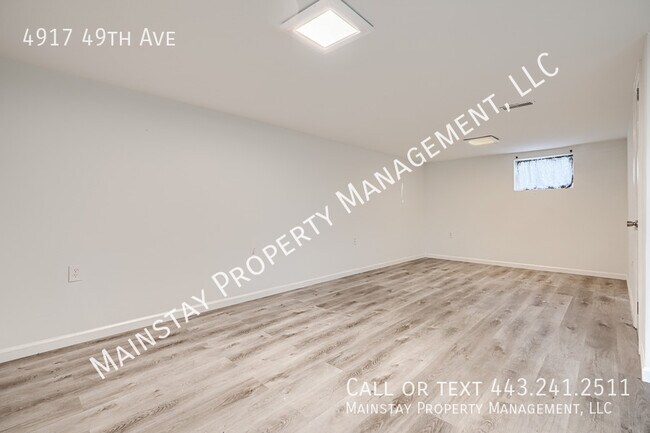 Building Photo - 4917 49th Ave