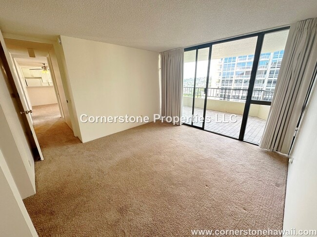 Building Photo - 55 S Judd St