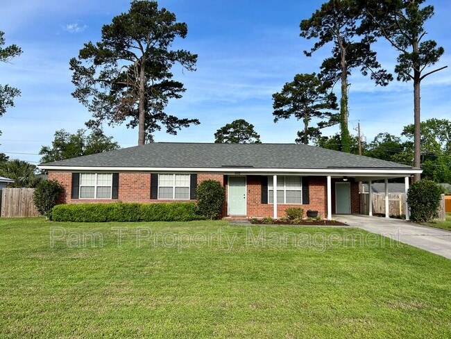Primary Photo - 1013 Reita St