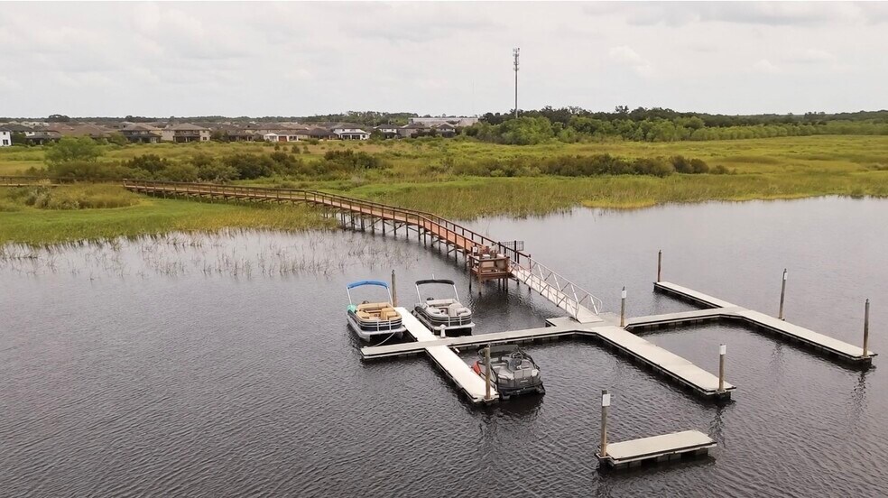 DOCK RAMP - 5270 Brydon Woods Cir