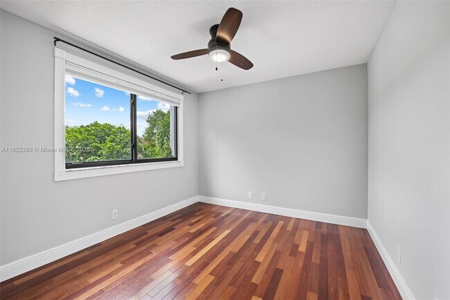 Building Photo - 11293 Rhapsody Rd