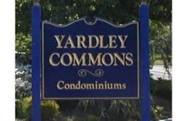 Building Photo - 1814 Yardley Cmn