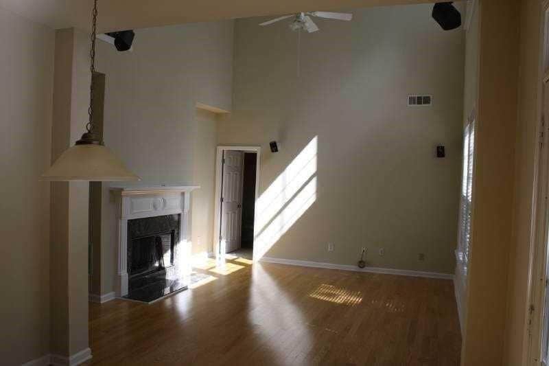Building Photo - 252 Rutlidge Park Ln