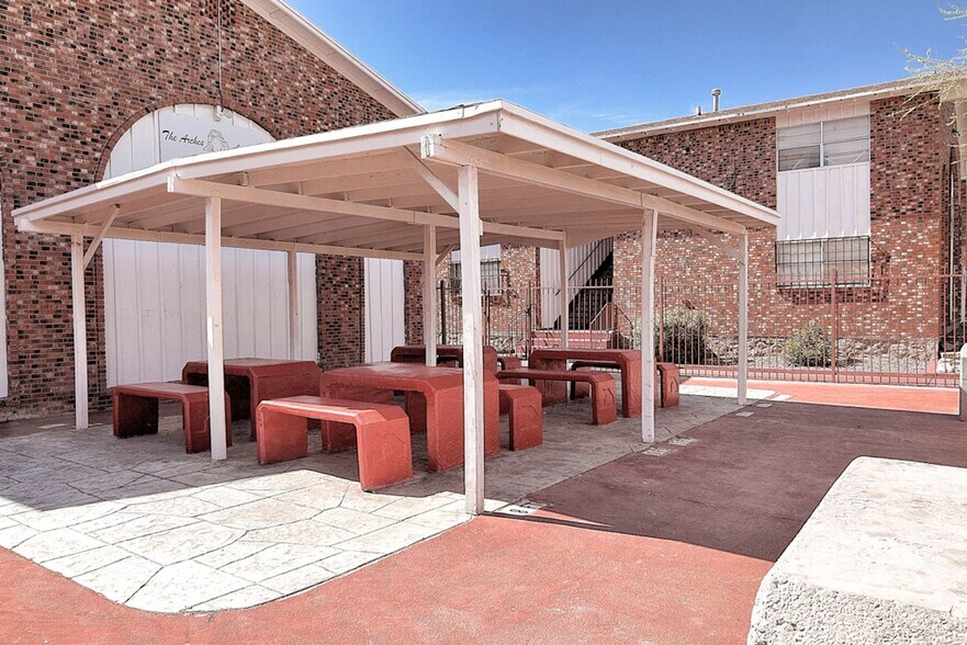 Interior Photo - The Arches Apartments