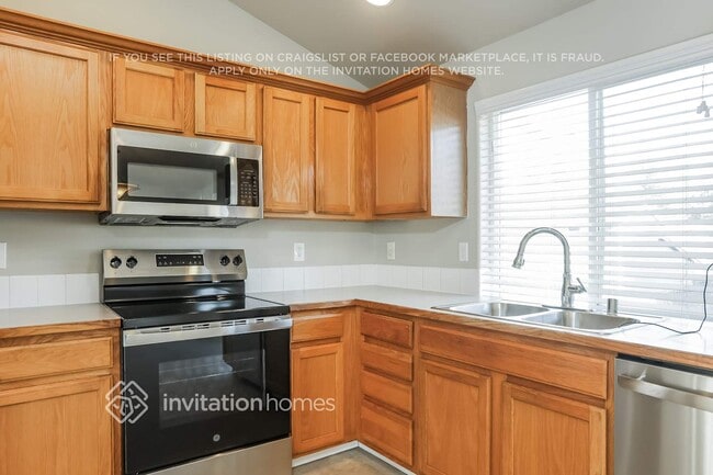 Building Photo - 21819 65th Ave E