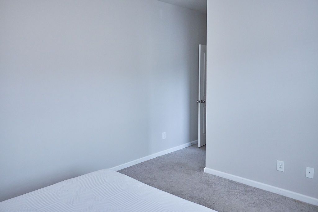 Building Photo - 7687 Volion Dr