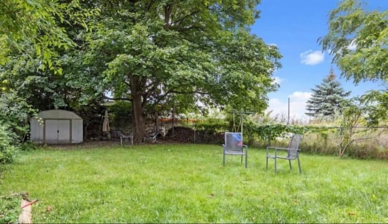 Building Photo - 614 Woodbury Ave