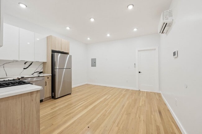 Building Photo - 294 Hoboken Ave