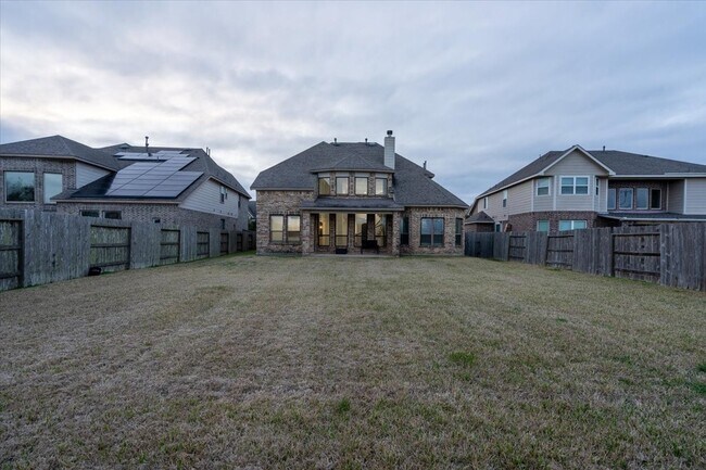 Building Photo - 2614 Orleans Way