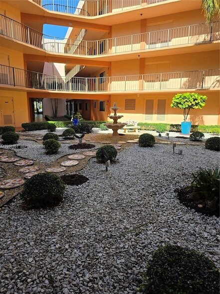 Building Photo - 8600 SW 133rd Avenue Rd