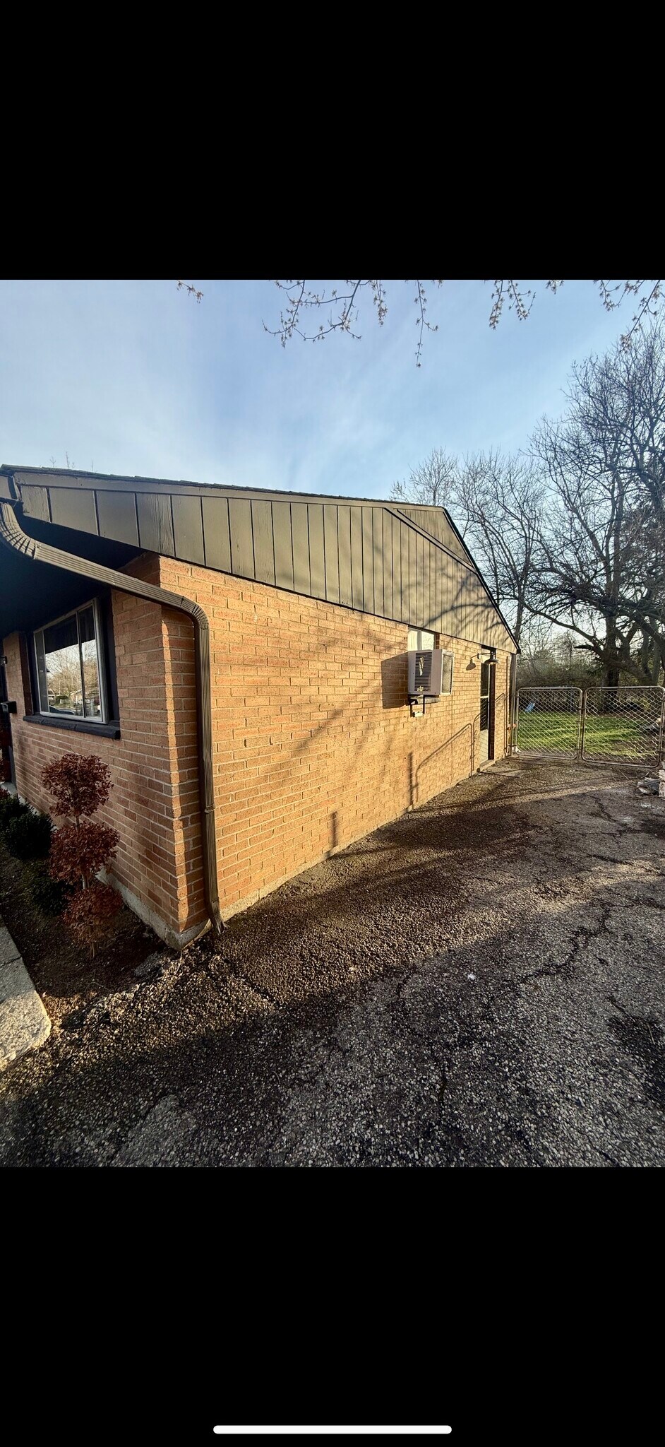 Building Photo - 1611 Vilardo Ln