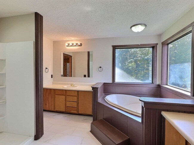 Building Photo - PINE LEVEL SCHOOL ZONE - 3 Bed 3 Bath Over 4,000 SQ FT on Acreage