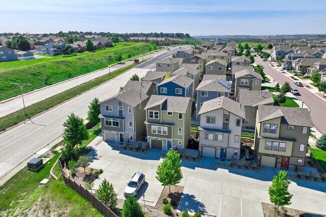 Building Photo - Charming 2-Bed, minutes to Fort Carson,  Peterson Space Force and downtown Colorado Springs.