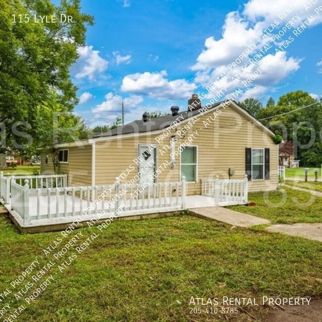 Building Photo - 115 Lyle Dr