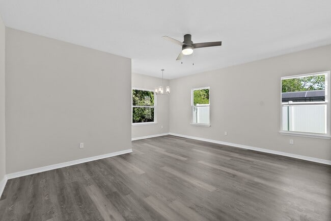 Building Photo - 39 Karas Trail