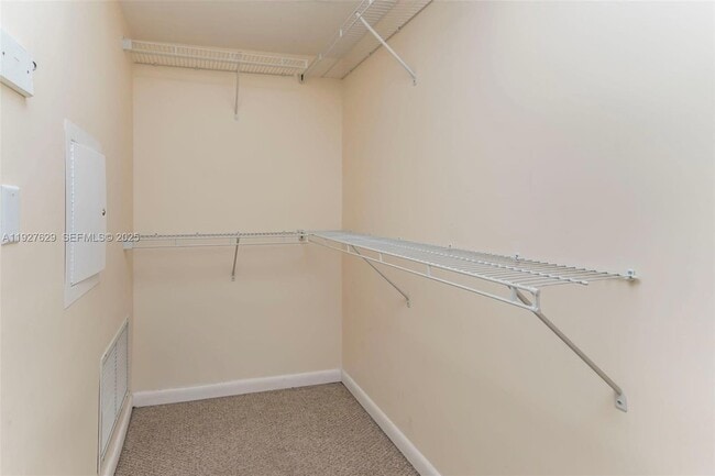 Building Photo - 7355 SW 89th St