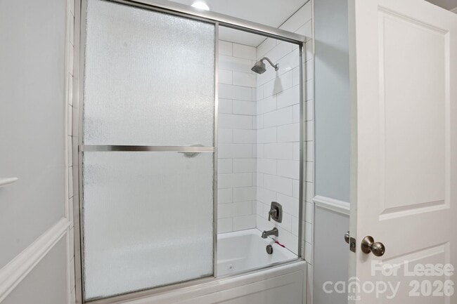 Building Photo - 301 Sardis Rd N