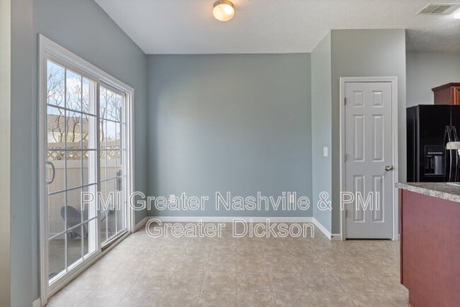 Building Photo - 8356 Rossi Rd