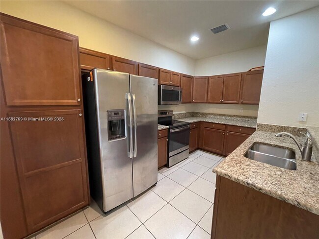 Building Photo - 17103 SW 96th St