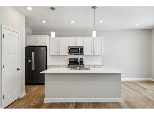 Building Photo - 9441 4th St N