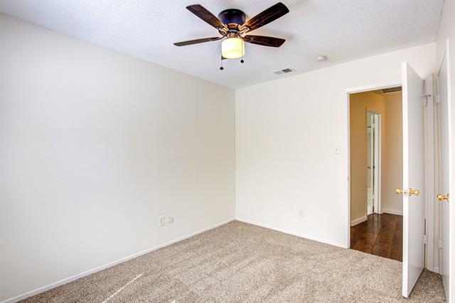 Building Photo - 2441 Sweetwood Dr