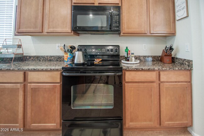 Building Photo - 13451 S 186th Dr