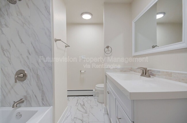 Building Photo - 18634 Bernadine St