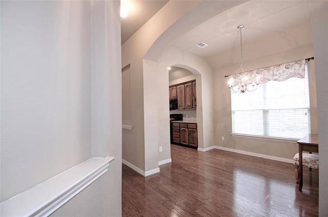 Building Photo - 10232 Benwick Dr