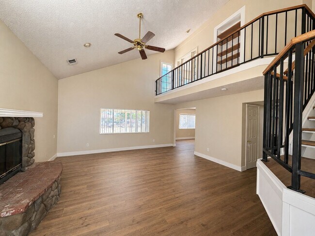 Building Photo - 14260 Mandan Rd